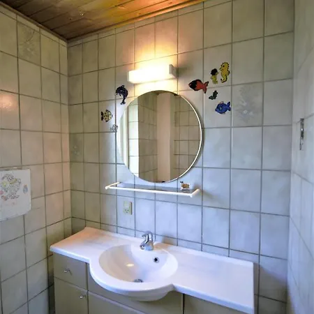 With Open Views And A Beautiful Garden Homestay